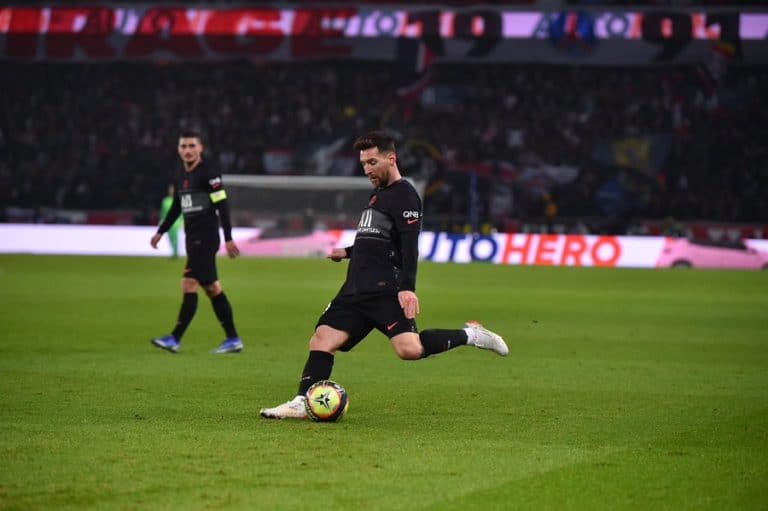 باريس سان جيرمان، سانت تيان، انخيل دي ماريا،الدوري الفرنسي