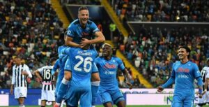 نابولي، وارسو