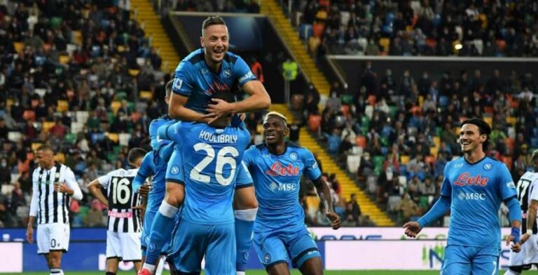 نابولي، وارسو