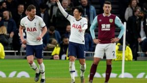 توتنهام وبيرنلي،توتنهام، تشيلسي،الدوري الانجليزي،هاري كين