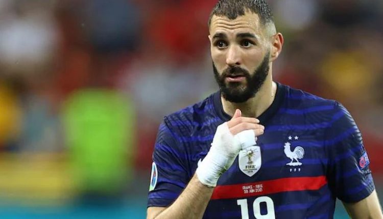 تقارير: بنزيما يغادر مران منتخب فرنسا قبل مواجهة أستراليا في كأس العالم