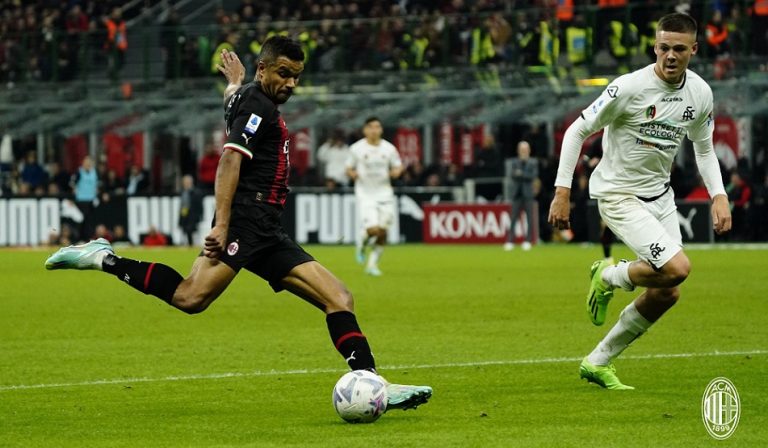 الدوري الايطالي، ميلان، جيرو