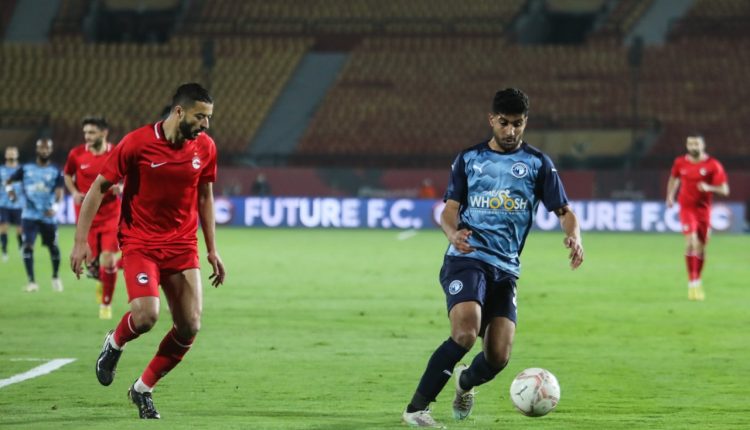 بيراميدز وفيوتشر