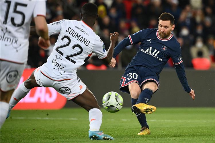 بث مباشر مباراة باريس سان جيرمان وانجيه في الدوري الفرنسي