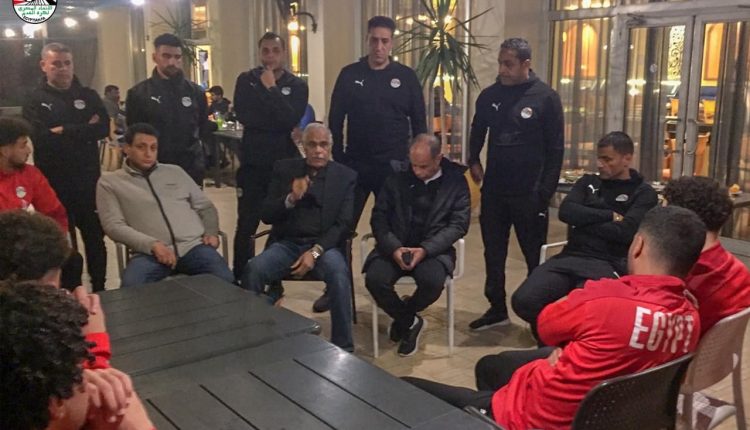 جمال علام وأبو الوفا يدعمان منتخب الشباب بمعسكر الإسماعيلية في بداية الاعداد لأمم أفريقيا 
