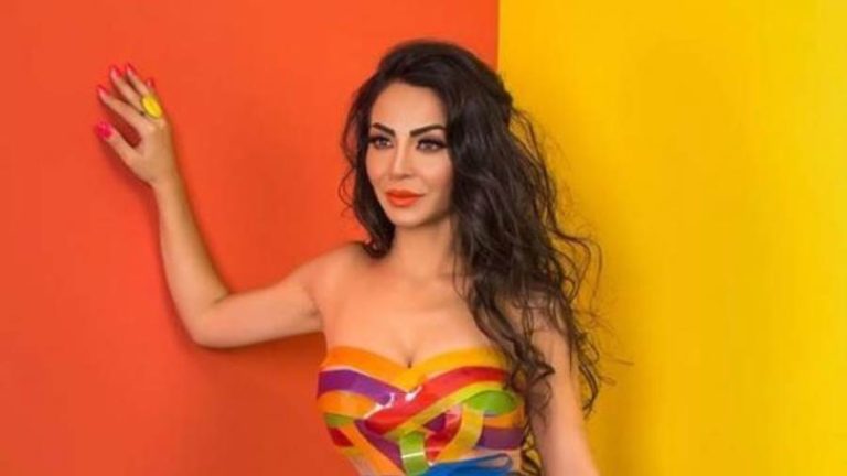 دولي شاهين تنتهي من تصوير حكاية بنت