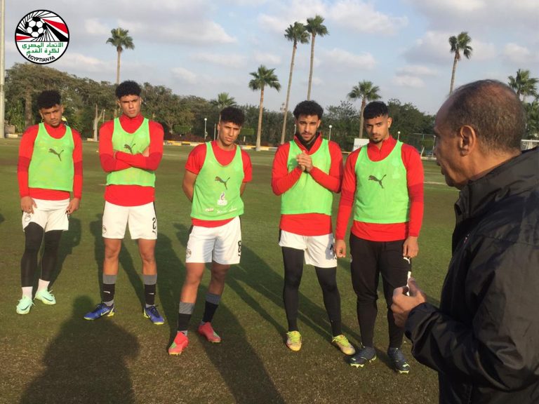 منتخب الشباب يخوض مرانه الأول بمعسكر الإسماعيلية