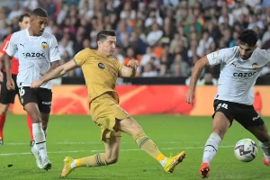 بث مباشر مباراة برشلونة وريال بيتيس