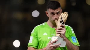 مارتنيز حارس الارجنتين ى