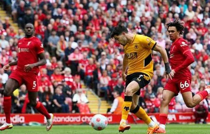 اهداف مباراة ليفربول وولفرهامبتون في الدوري الانجليزي