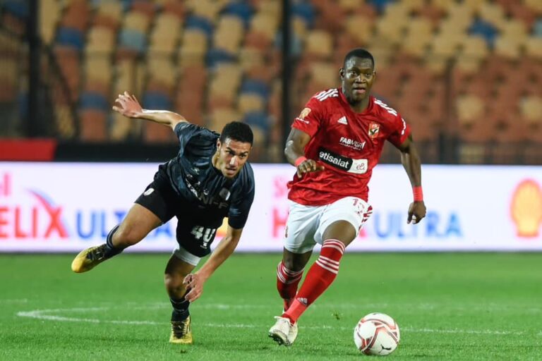 الاهلي وفاركو د