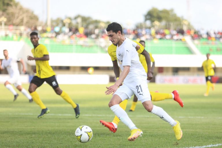 بيراميدزز 4