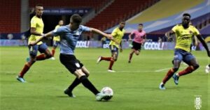 أوروجواي وكولومبيا