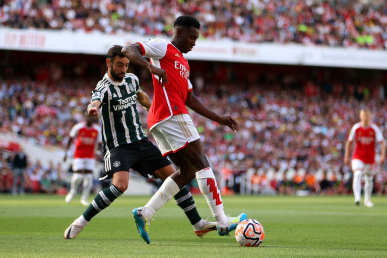 ارسنال ومانشستر يونايتد ر 1