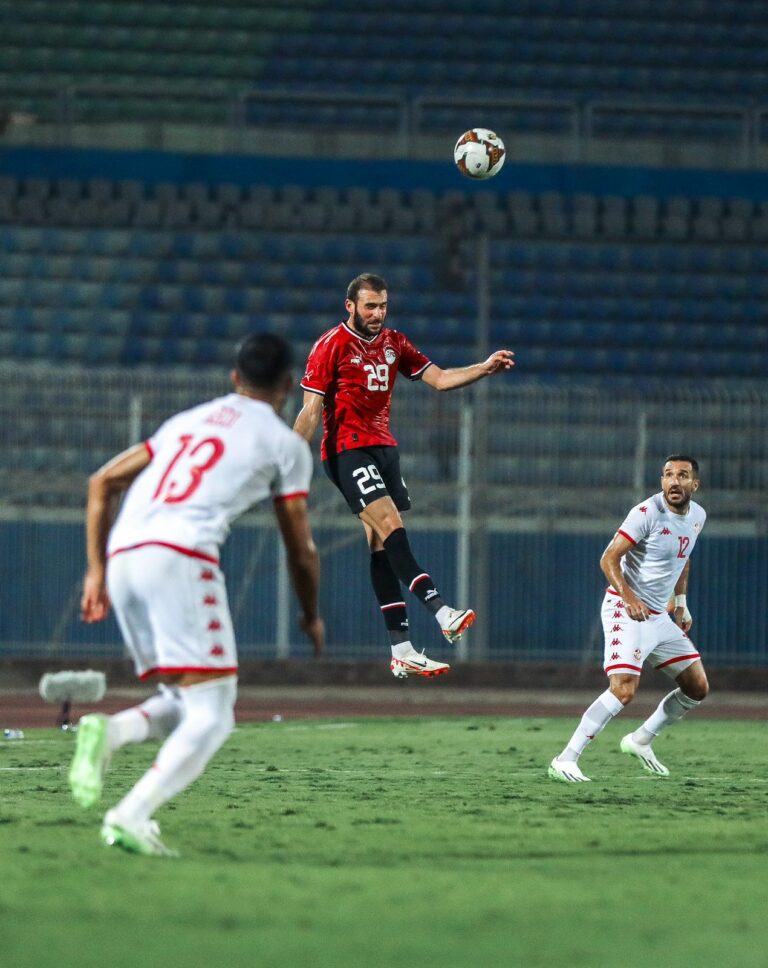 مصر وتونس ئ