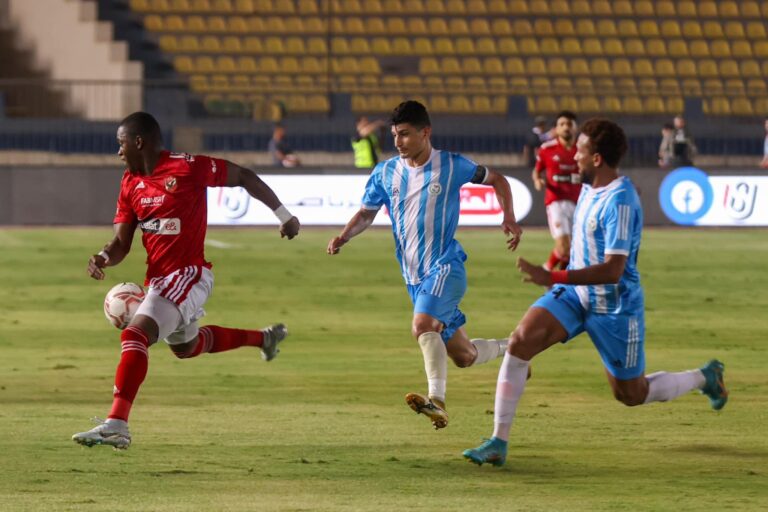 الاهلي والداحلية ى