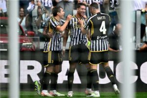 يوفنتوس وامبولي