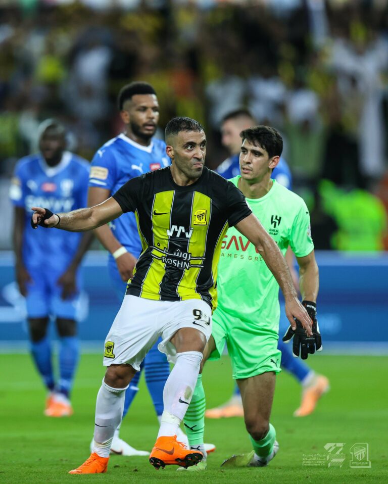 الاتحاد والهلال
