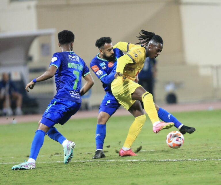 الحزم والاتفاق