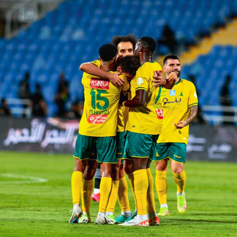 الخليج والتعاون