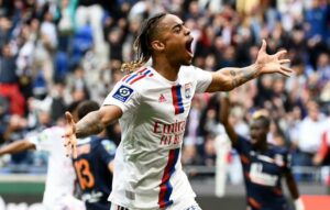 باريس سان جيرمان وليون ب