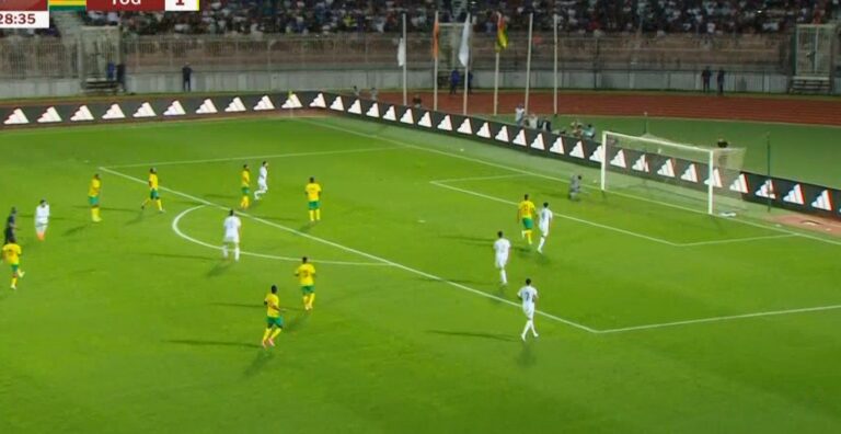 منتخب الجزائر ضد توجو