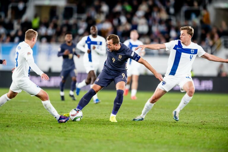 مباراة إنجلترا وفنلندا