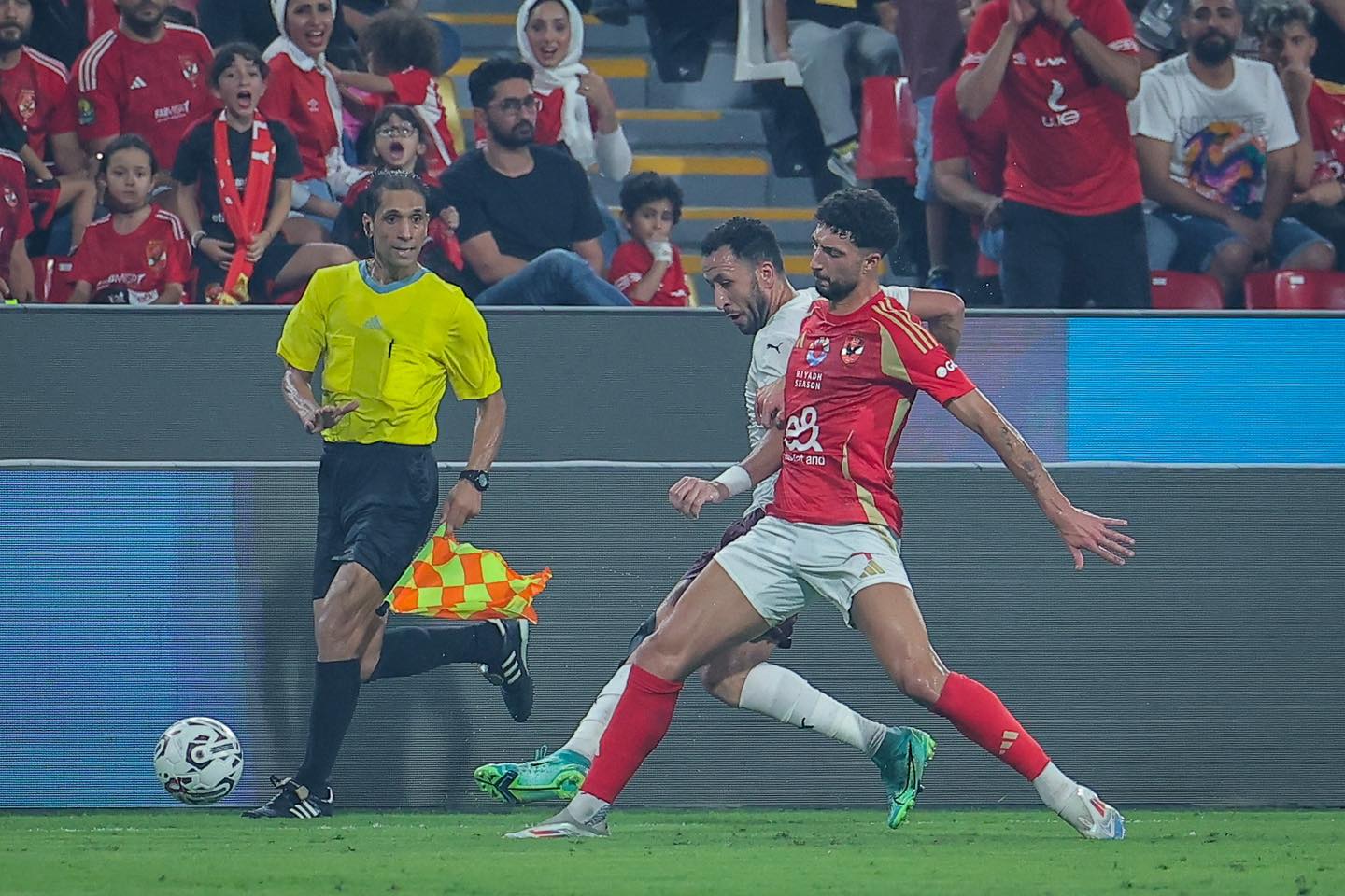 الاهلي وسيراميكا ، السوبر، السوبر المصري، الامارات