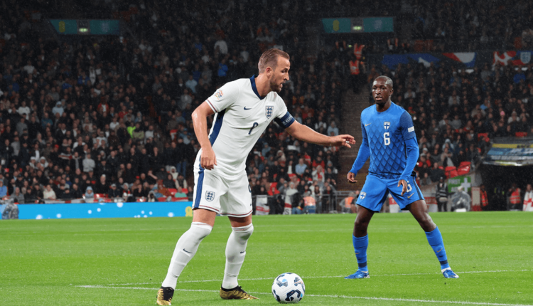 مباراة إنجلترا واليونان