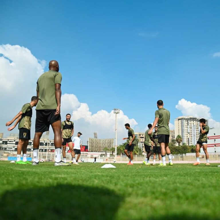 AEA678A2 AD57 45FC BB44 9FF28CF1767A