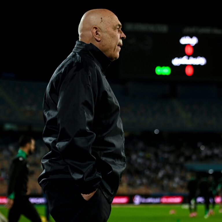 29B61205 F9E6 49D5 BD56 02BB518C8AF0