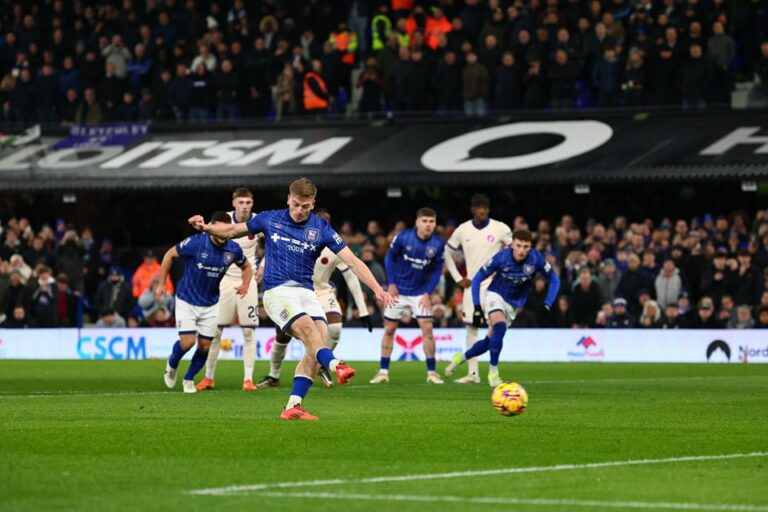 مباراة تشيلسي وإيبسويتش تاون