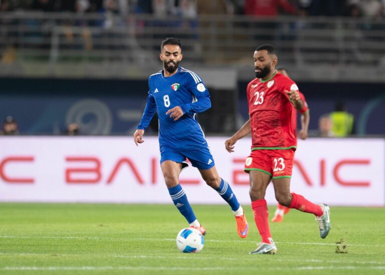 مباراة الكويت وعمان