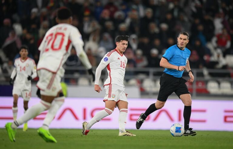 948925E6 26F1 4CE3 B000 3183B613B6E2