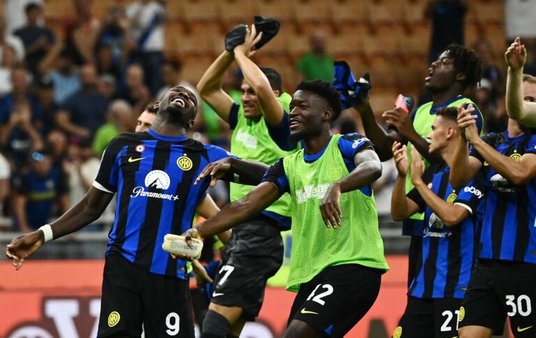 A48C4126 1D40 4FDD B490 C8DDCA28B51F