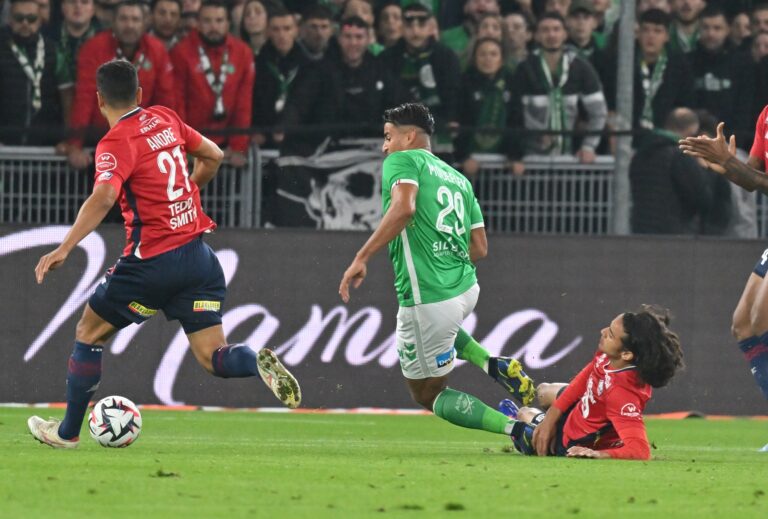 CC4ACB5B 3435 4DE1 B7CF 9E47FCFBF2EE