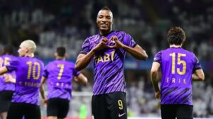 DD8221E4 5BF6 4E70 B75C F6912B2960C5