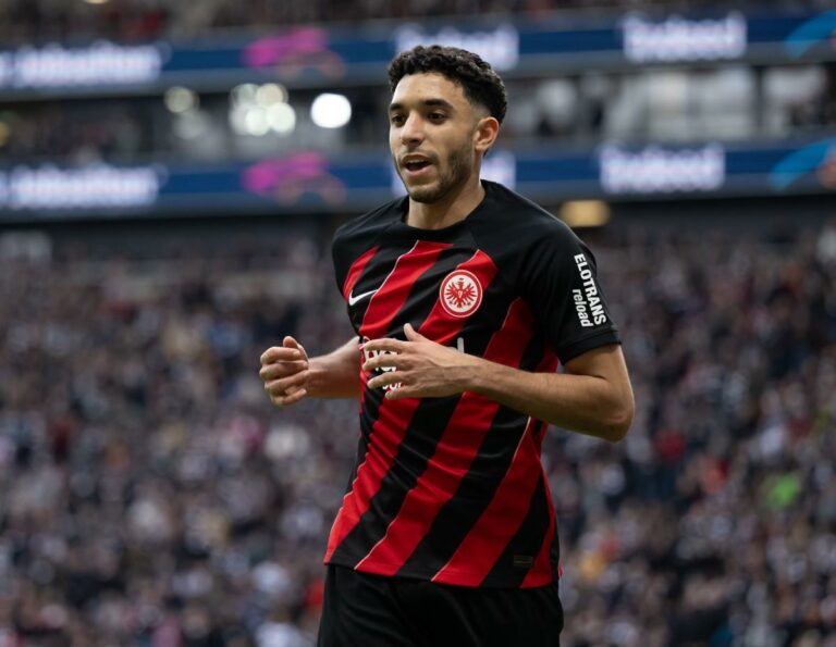 E86A1886 C967 4418 A8ED 4CCB21CF553B