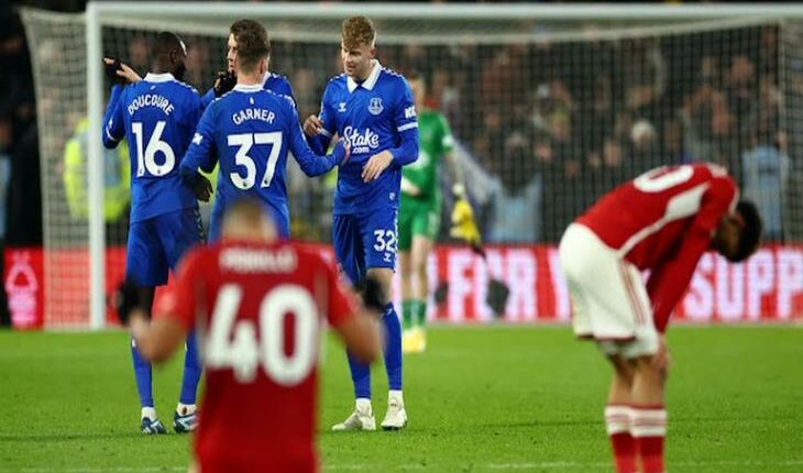 مباراة إيفرتون ونوتنجهام