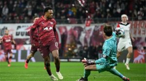 انتراخت وفرانكفورت، الدوري الالماني، يلاشوت