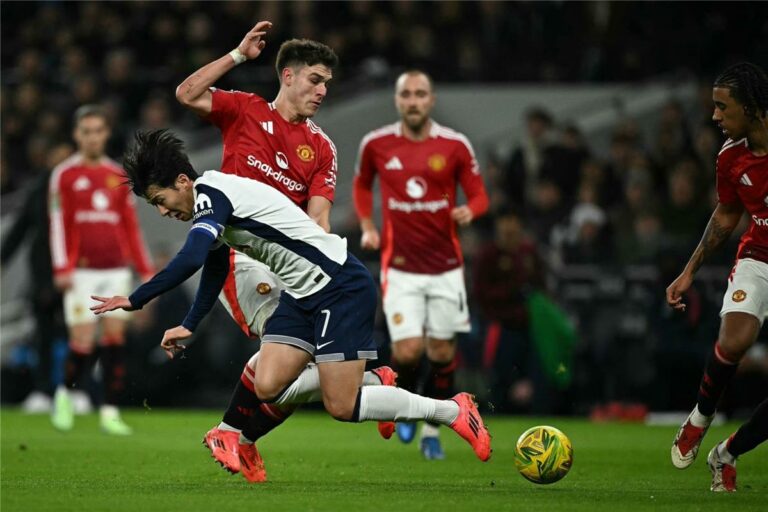 توتمهام ومانشستر يونايتد، توتنهام، مانشستر يونايتد، رياضة