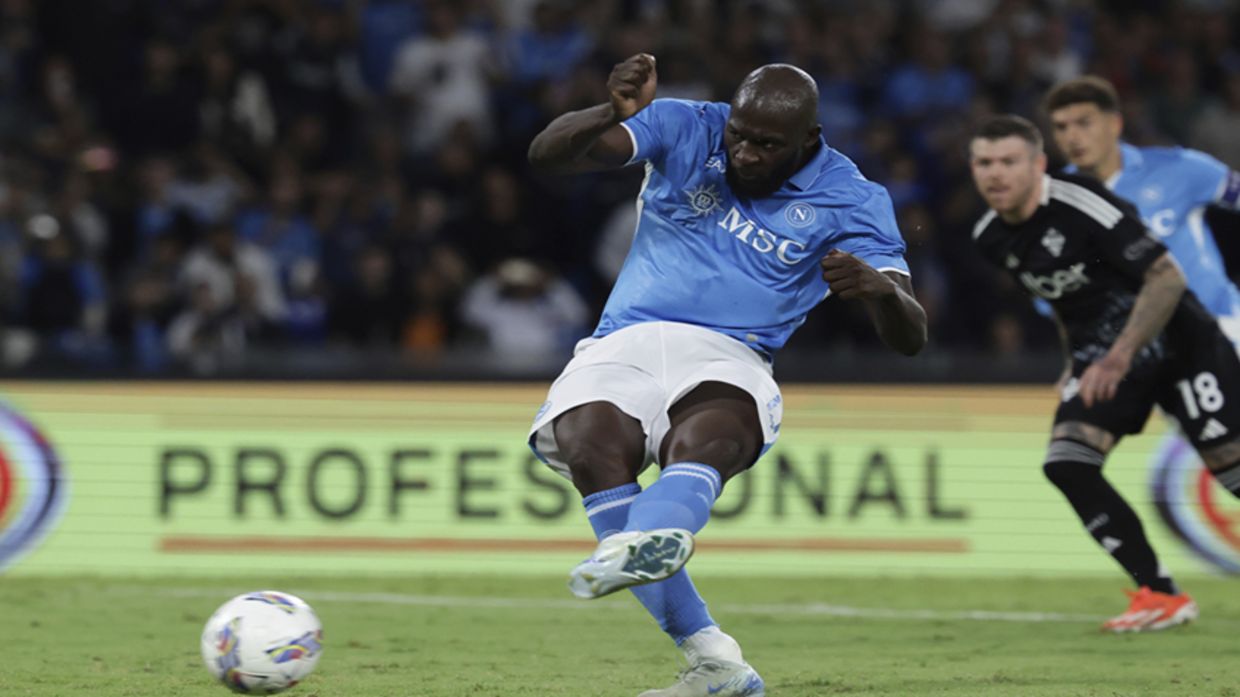 نابولي وكومو ب