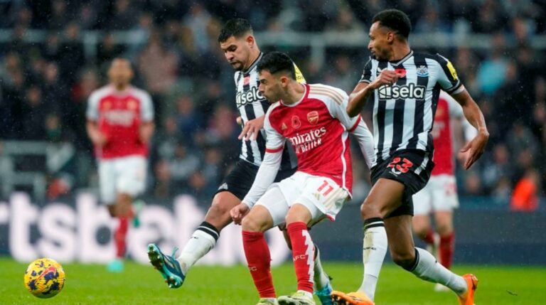 مباراة آرسنال ونيوكاسل