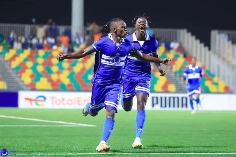 3473C7A3 51E6 4FCD AA67 C5A0351F6A25