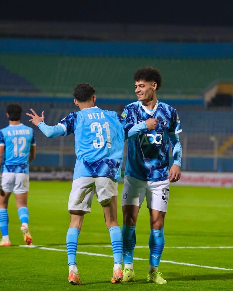 B7C69B11 199F 4840 AF28 DF5ABC95803E