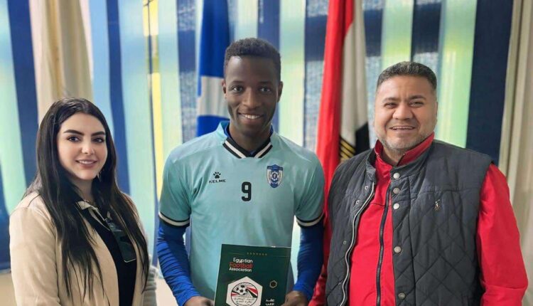 منتخب السويس يضم الغاني سيلا