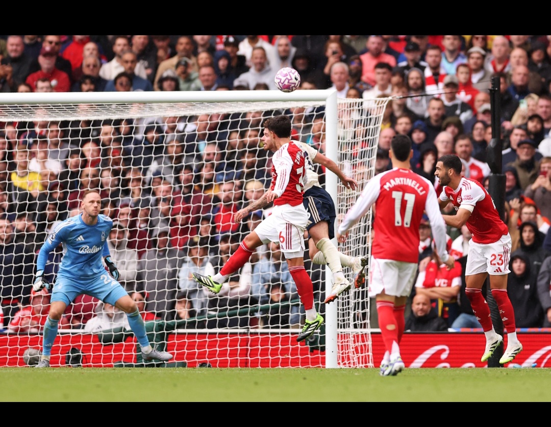 ارسنال ونتوتنجهام في الدوري الانجليزي ؛ارسنال؛ليفربول؛الدوري الانجليزي؛كره قدم