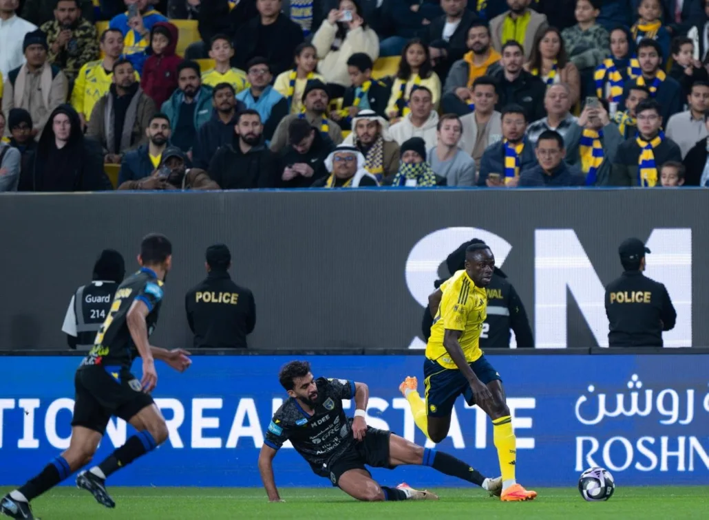 10 NEWS 111 فيديو.. النصر يتفوق على التعاون في صراع الدروي الانجليزي