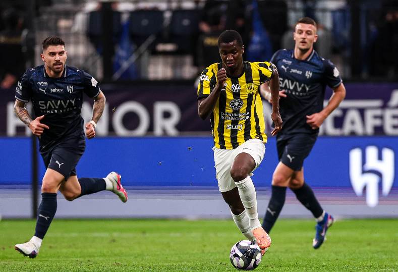 10 NEWS 107 بث مباشر مباراة الاتحاد والخليج في الدوري السعودي للمحترفين