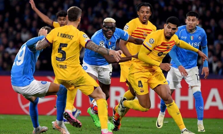 برشلونة ونابولي